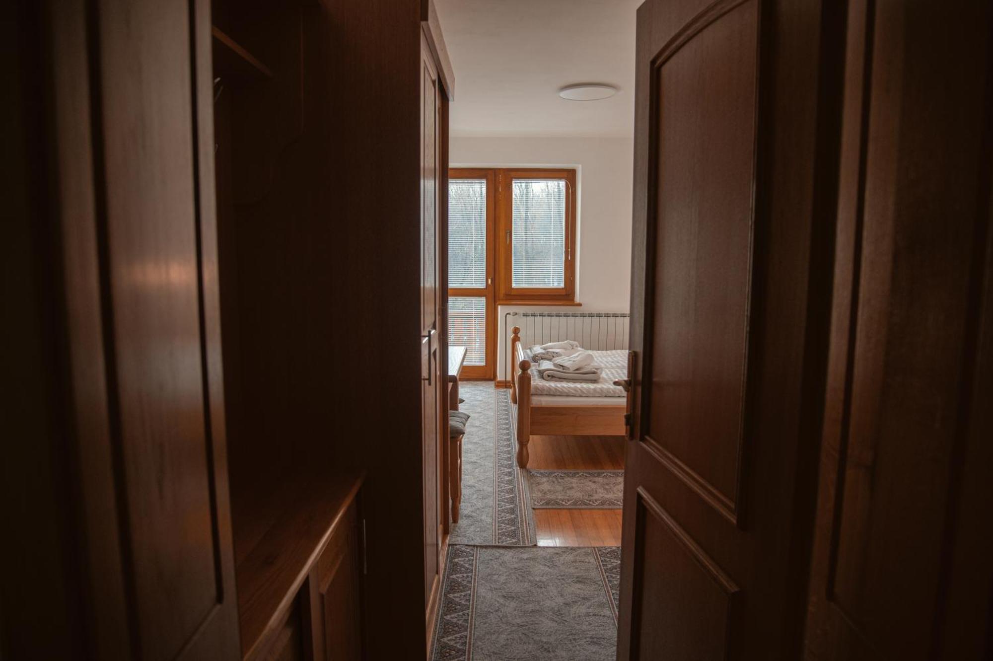 Rooms And Apartments Panker مورفسكه تيبليتسه المظهر الخارجي الصورة