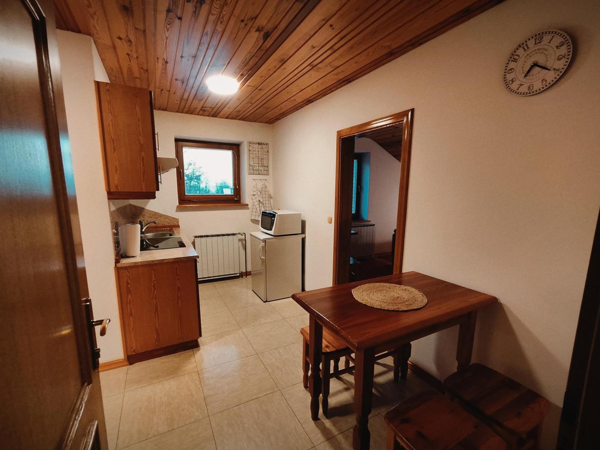 Rooms And Apartments Panker مورفسكه تيبليتسه المظهر الخارجي الصورة